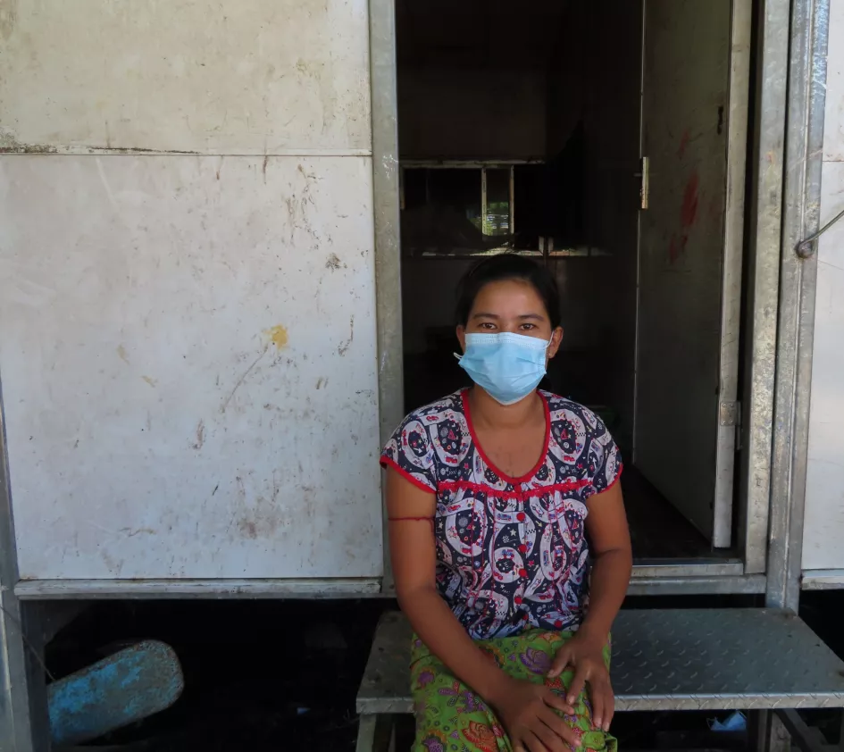 Tin Win in Myanmar moet vaak een maaltijd overslaan