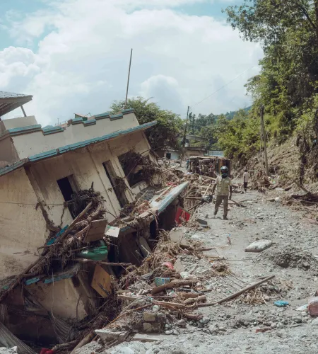 Verwoest gebouw in Nepal