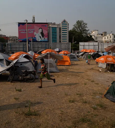 Earthquake relief Myanmar