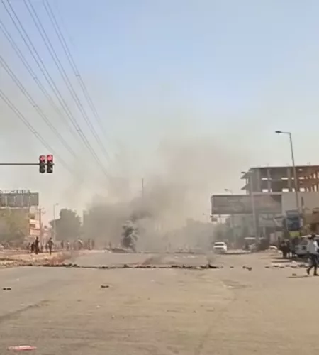Straatbeeld in Khartoum tijdens de coup