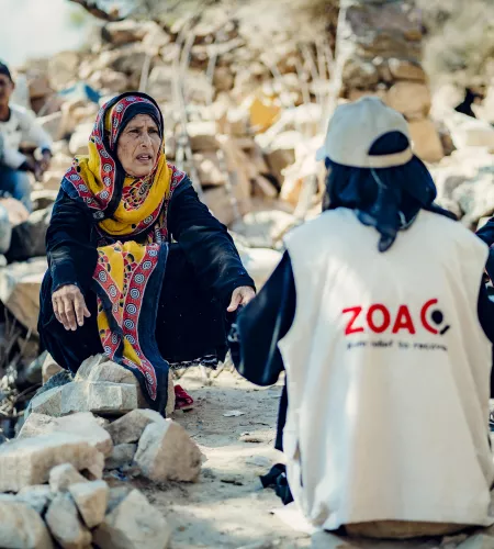 ZOA worker talking to people in Yemen